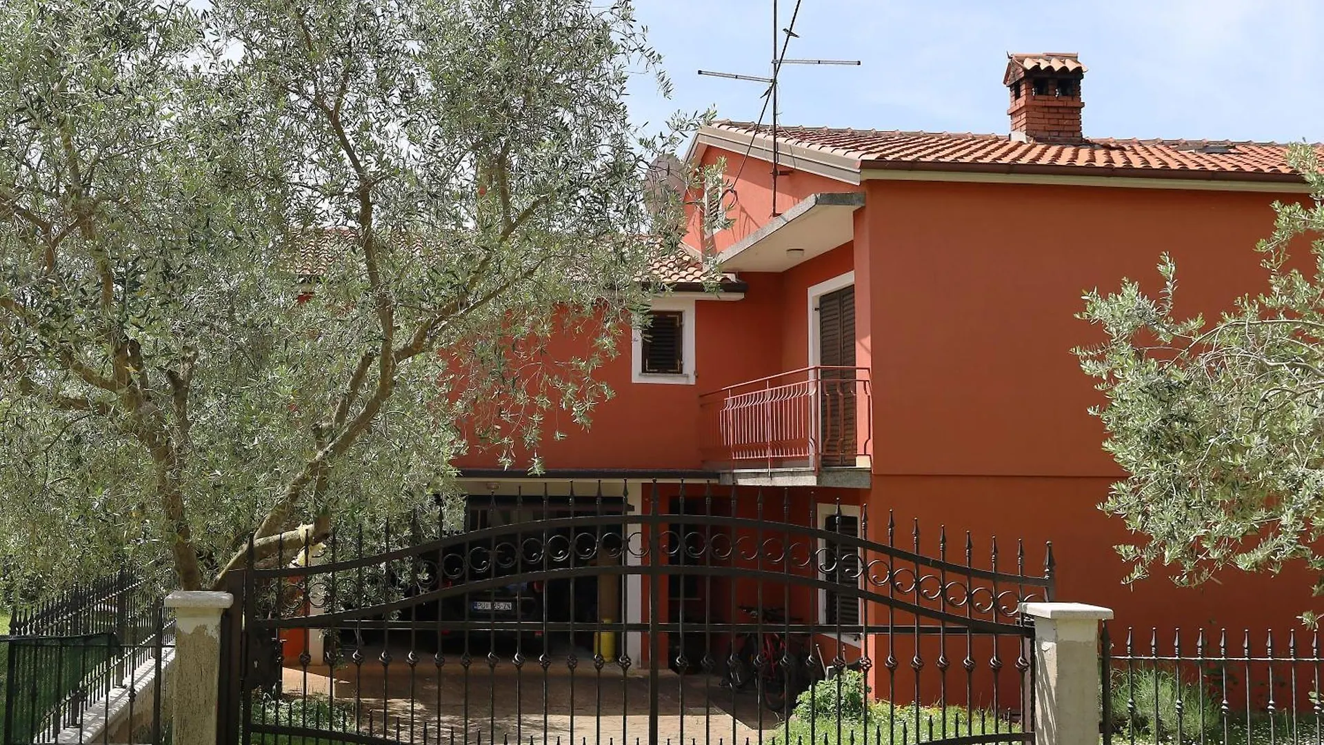 Apartment Zita With 1 Bedroom In Relaxing Surroundings Near Umago