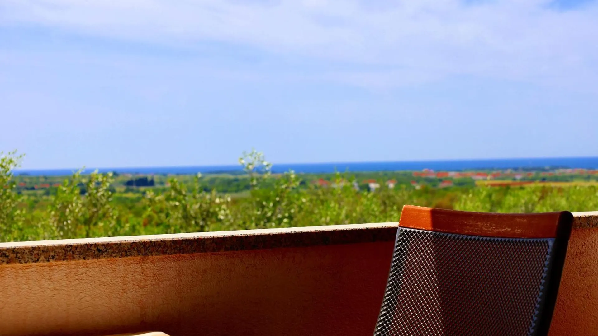 Apartment Zita With 1 Bedroom In Relaxing Surroundings Near Umago